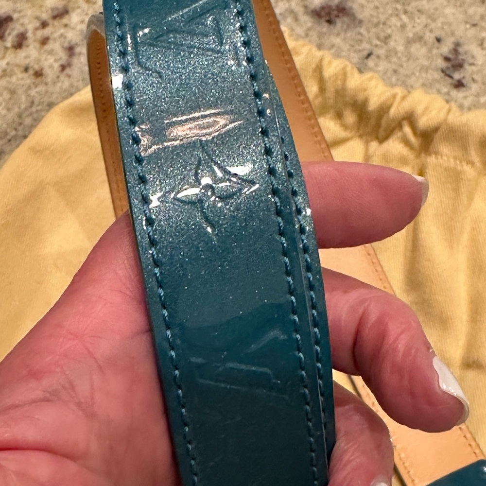 NEW; Louis Vuitton Phoenix 25MM Monogram Vernis patent leather belt in turquoise - Picture 8 of 15